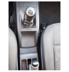 Etrier avant gauche (freinage) VOLKSWAGEN POLO 4