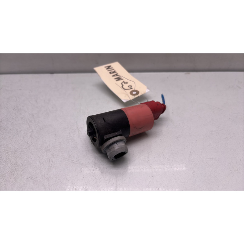 Pompe lave glace avant TOYOTA YARIS 2 Photo n°1