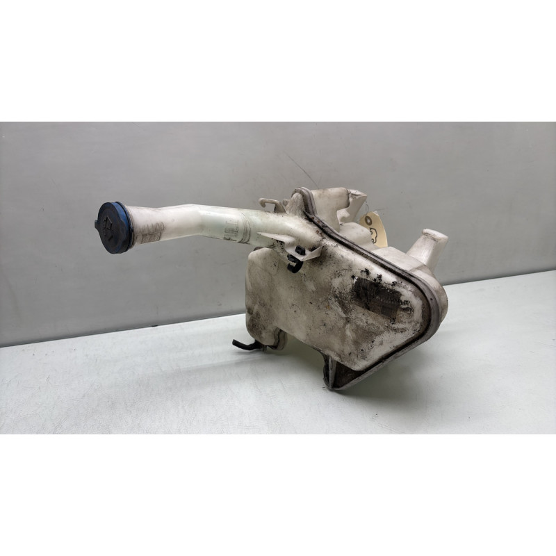 Vase de lave glace TOYOTA YARIS 2 Photo n°1