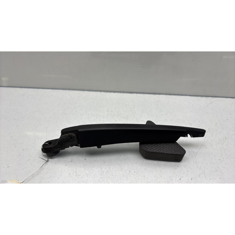Bras essuie glace arriere RENAULT CAPTUR 1 Photo n°1