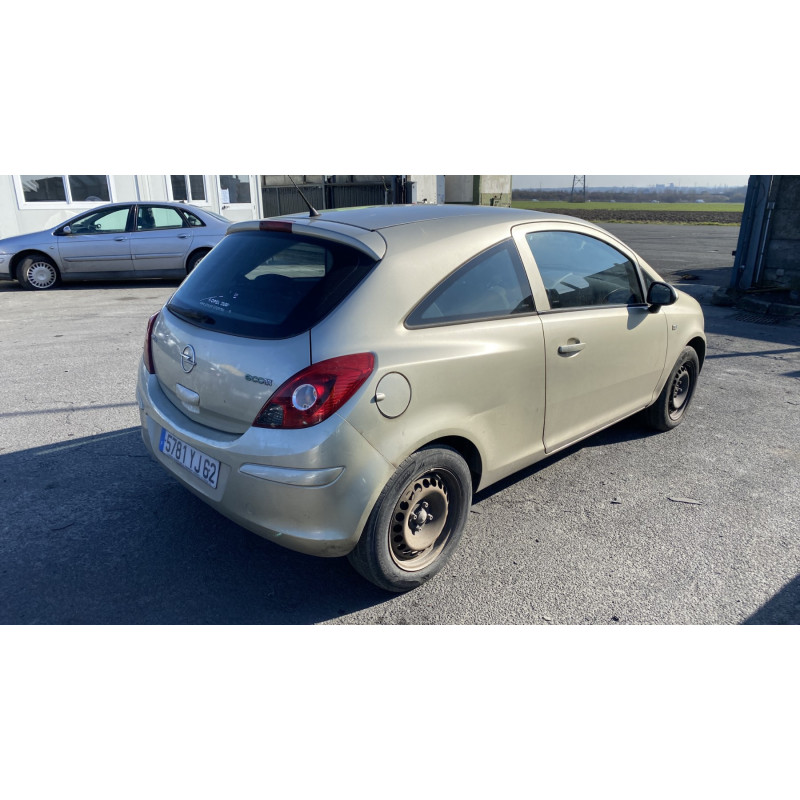 Baie de pare brise OPEL CORSA D Photo n°10
