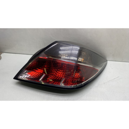 Feu arriere principal droit (feux) OPEL ASTRA H Photo n°1