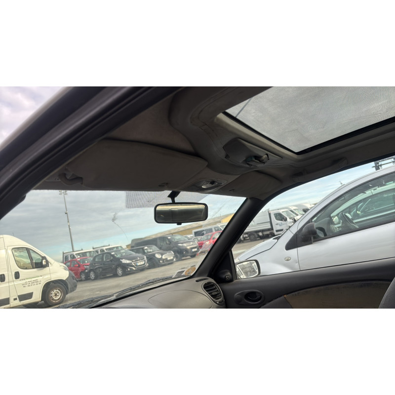 Serrure avant droit FORD FIESTA 4 Photo n°17