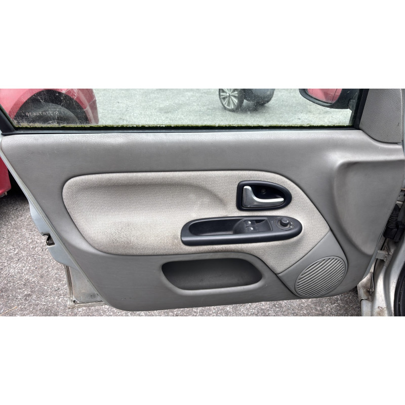 Optique avant principal gauche (feux)(phare) RENAULT CLIO 2 Photo n°14