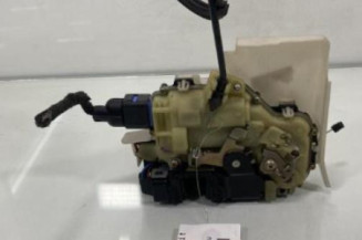 Serrure avant droit VOLKSWAGEN POLO 4