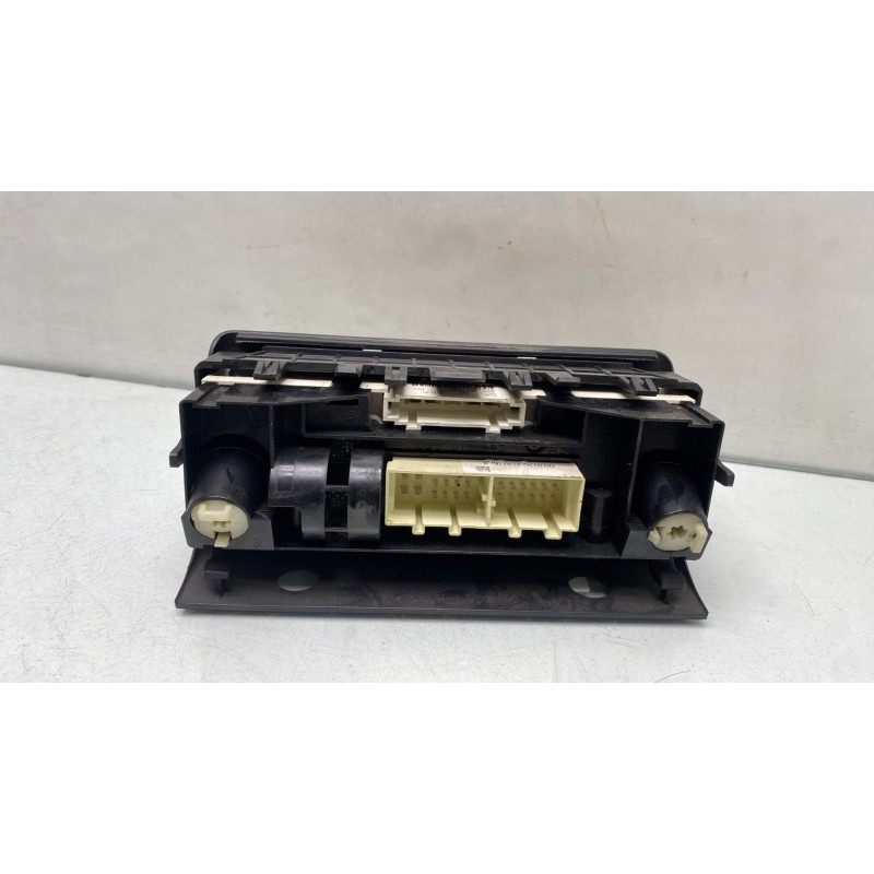 Commande chauffage AUDI A1 1 Photo n°2