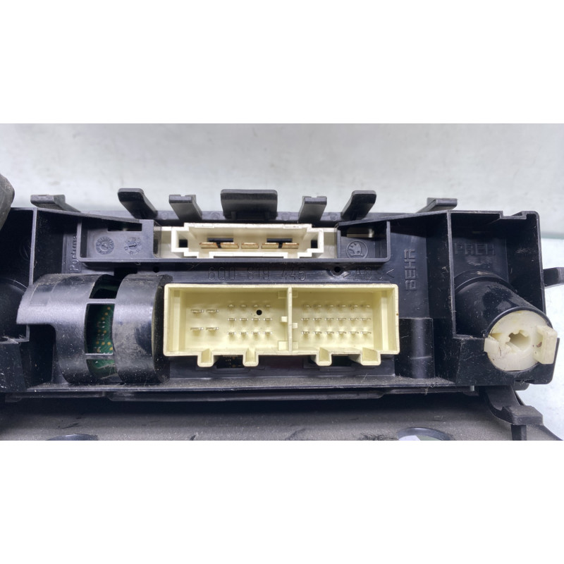Commande chauffage AUDI A1 1 Photo n°3