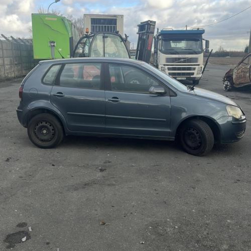 Serrure avant droit VOLKSWAGEN POLO 4 Photo n°5