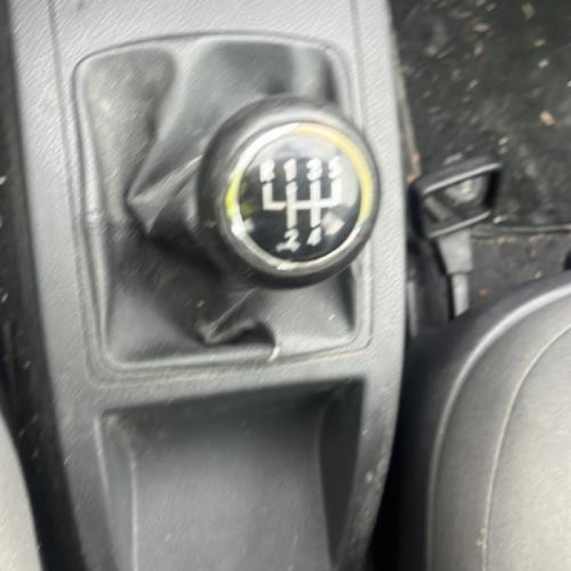 Serrure avant droit VOLKSWAGEN POLO 4 Photo n°10