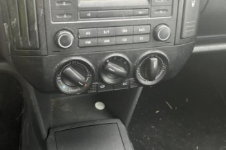 Serrure avant droit VOLKSWAGEN POLO 4