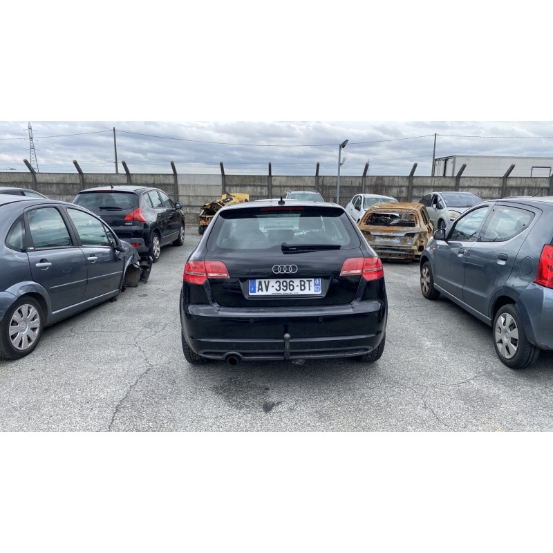 Malle/Hayon arriere AUDI A3 2 Photo n°14