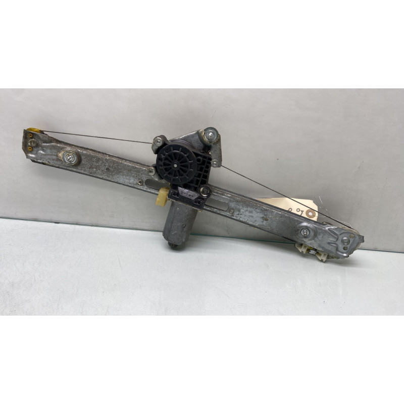 Leve vitre electrique arriere droit BMW SERIE 3 E46 Photo n°4