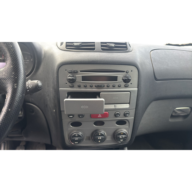 Anti brouillard gauche (feux) ALFA ROMEO 147 Photo n°20