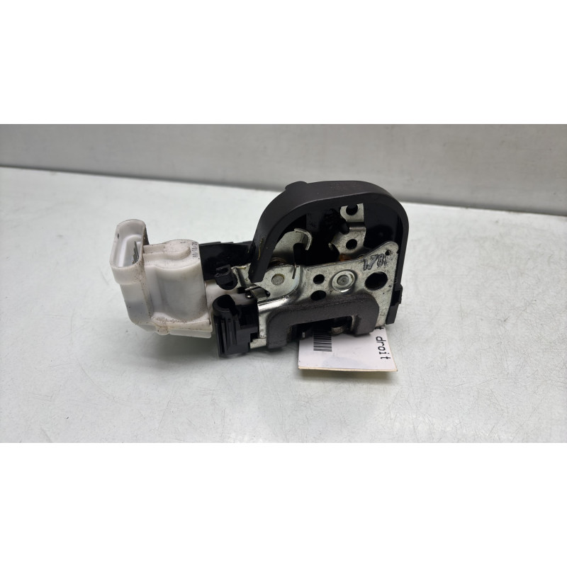 Serrure avant droit ALFA ROMEO 147 Photo n°4