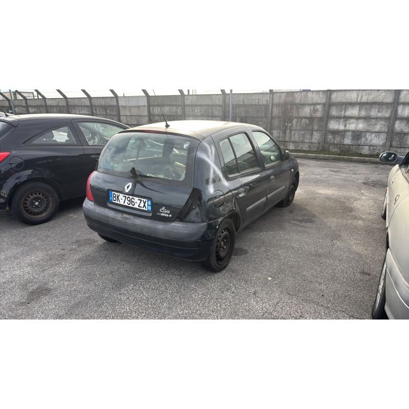 Face avant RENAULT CLIO 2 Photo n°10