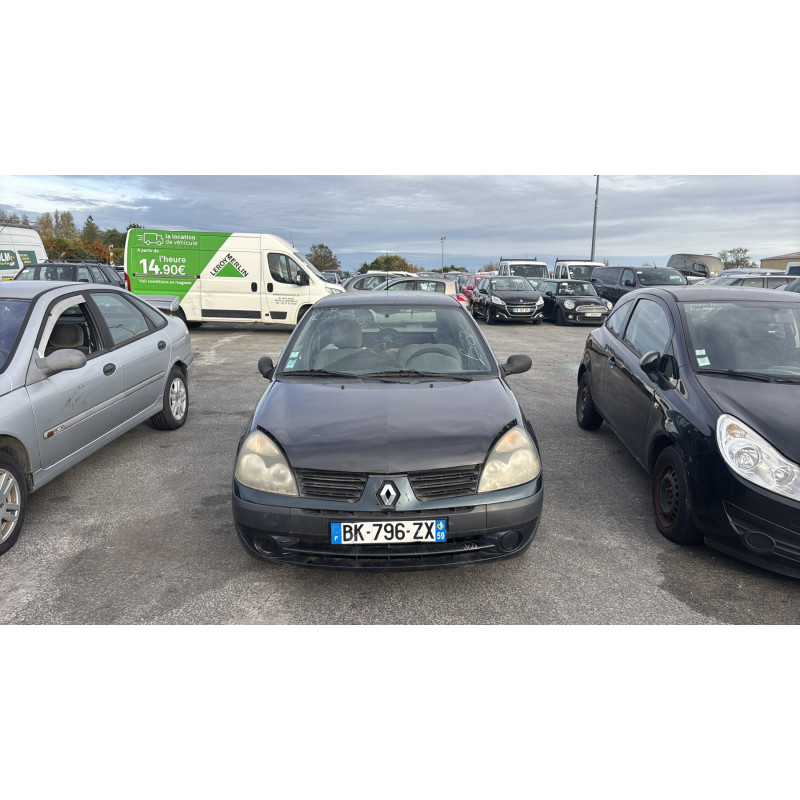 Face avant RENAULT CLIO 2 Photo n°15