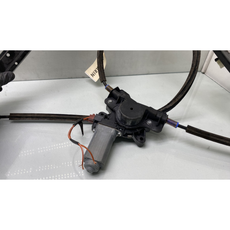 Leve vitre electrique avant gauche CHRYSLER GRAND VOYAGER 4 Photo n°6