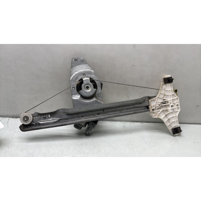 Leve vitre electrique arriere gauche CITROEN C4 PICASSO 1 Photo n°1