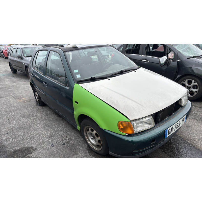Capot VOLKSWAGEN POLO 3 Photo n°11