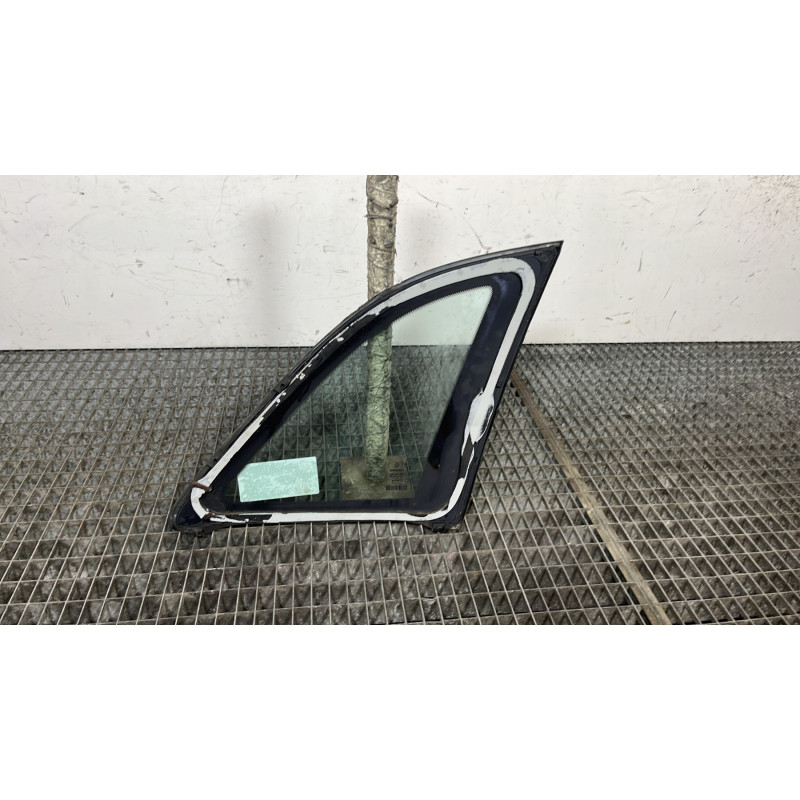 Custode arriere droit MERCEDES CLASSE B 245 Photo n°4