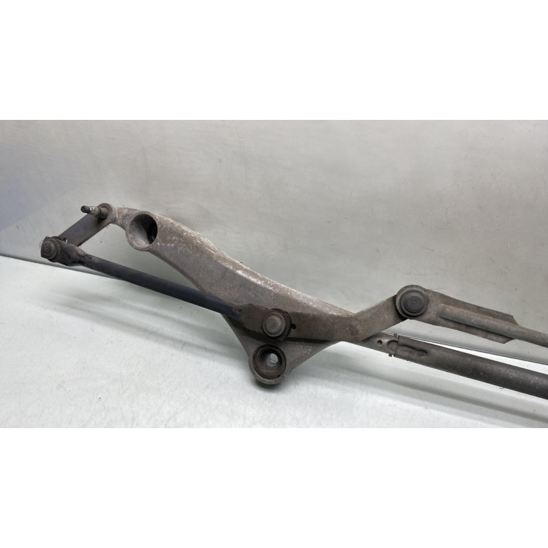 Moteur essuie glace avant MERCEDES CLASSE B 245 Photo n°4