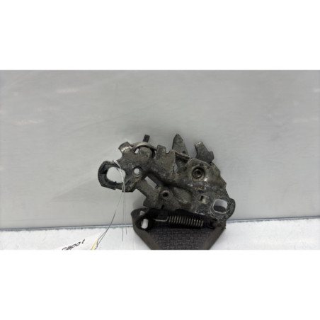 Fermeture de capot PEUGEOT 208 1