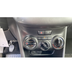 Fermeture de capot PEUGEOT 208 1