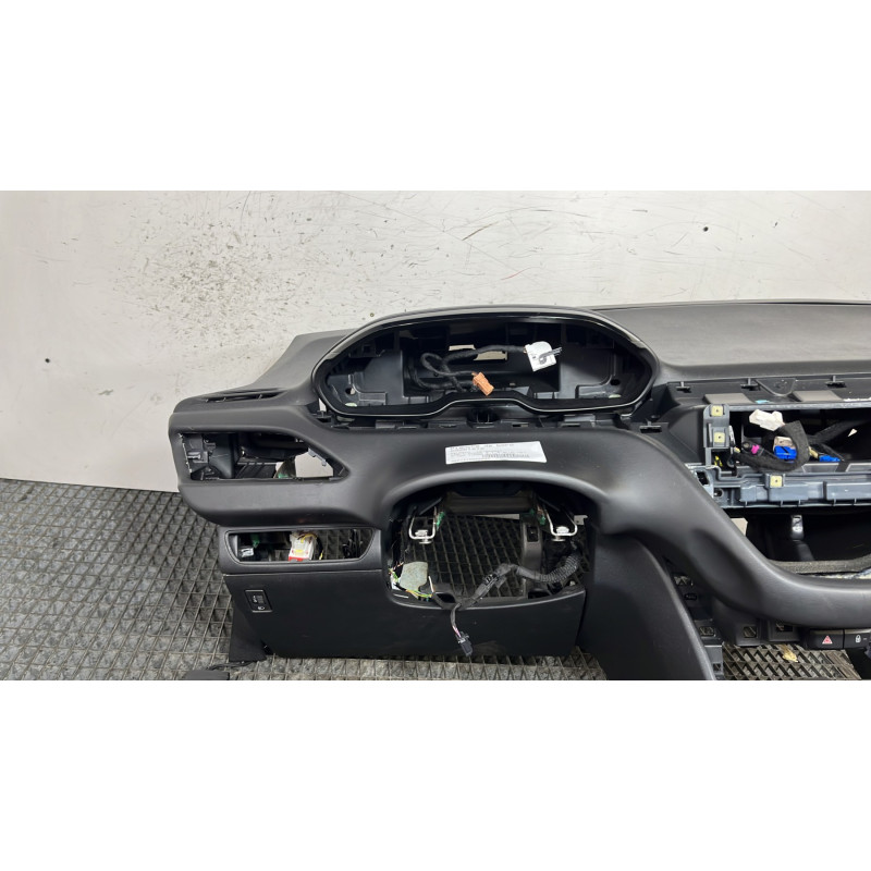 Planche de bord complete PEUGEOT 208 1 Photo n°6