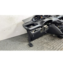 Planche de bord complete PEUGEOT 208 1