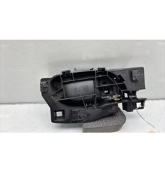 Poignee interieur arriere gauche PEUGEOT 208 1