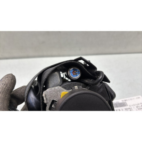 Pretensionneur de ceinture avant droit RENAULT CAPTUR 1