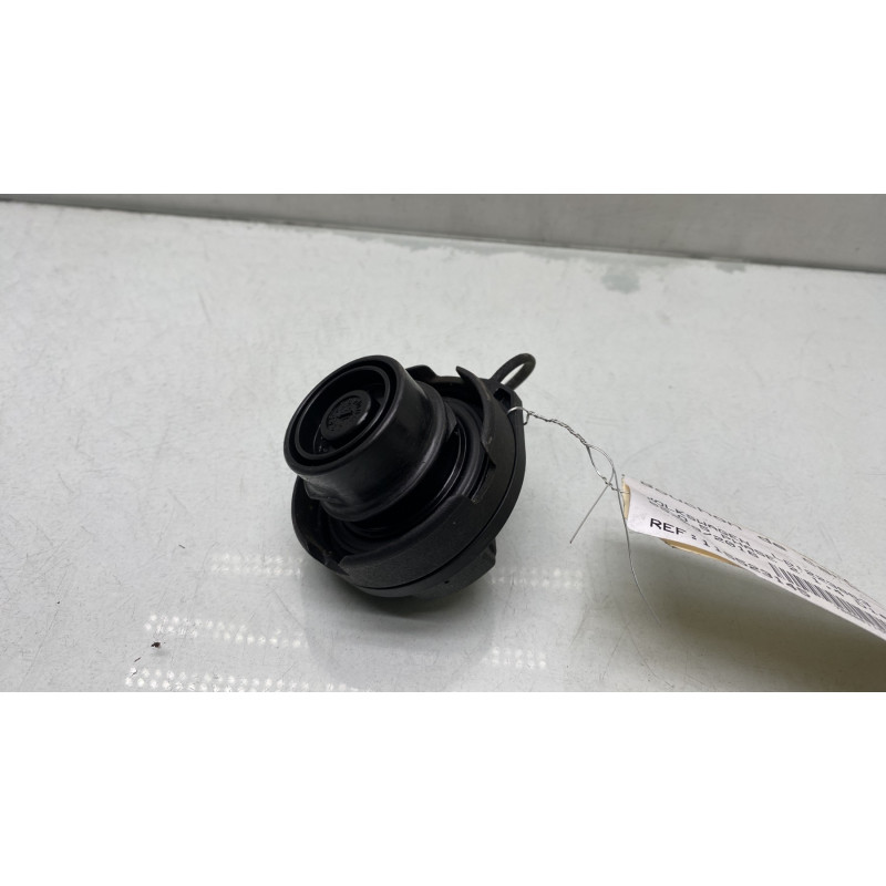 Bouchon de carburant VOLKSWAGEN POLO 5 Photo n°3