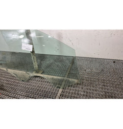 Vitre avant droit VOLKSWAGEN POLO 5