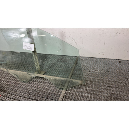 Vitre avant droit VOLKSWAGEN POLO 5
