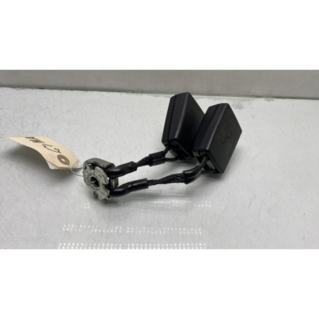 Attache ceinture arriere gauche VOLKSWAGEN POLO 5