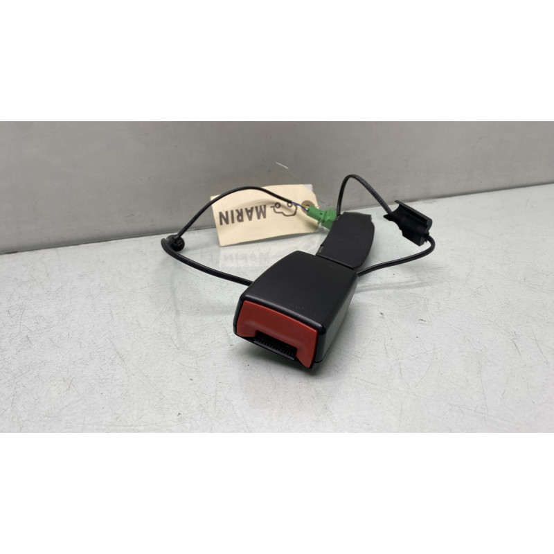 Attache ceinture avant gauche VOLKSWAGEN POLO 5 Photo n°2
