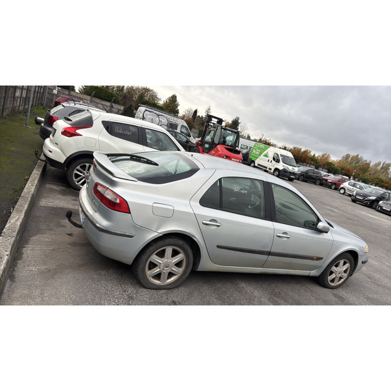 Aile avant gauche RENAULT LAGUNA 2 Photo n°20