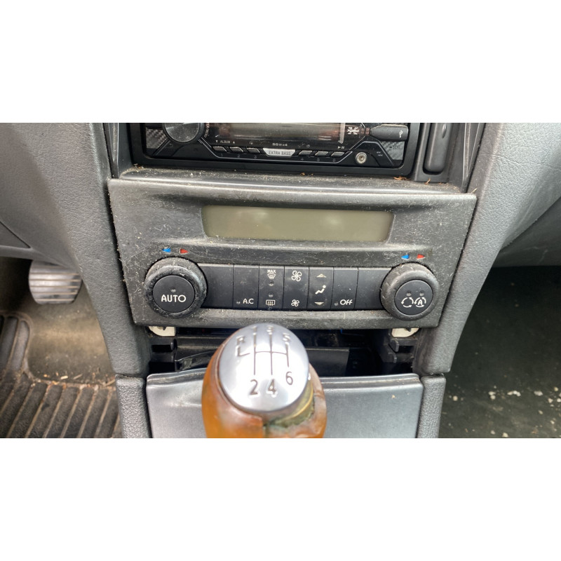 Bouton de warning RENAULT LAGUNA 2 Photo n°12