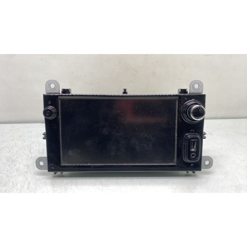 Ecran GPS RENAULT CLIO 4 Photo n°1