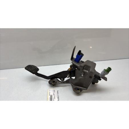 Pedale d'embrayage RENAULT CLIO 4 Photo n°1