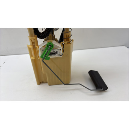 Pompe à carburant RENAULT CLIO 4