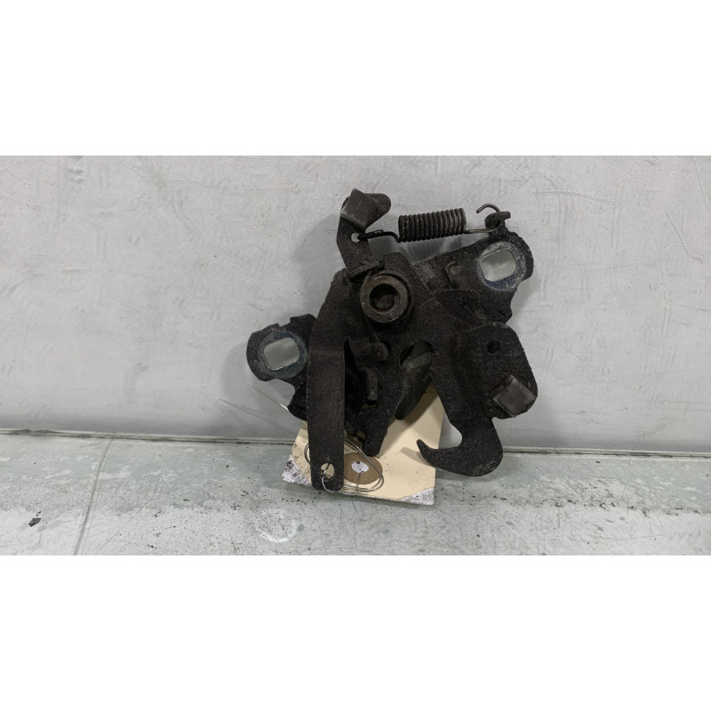 Fermeture de capot PEUGEOT 508 1 SW Photo n°3