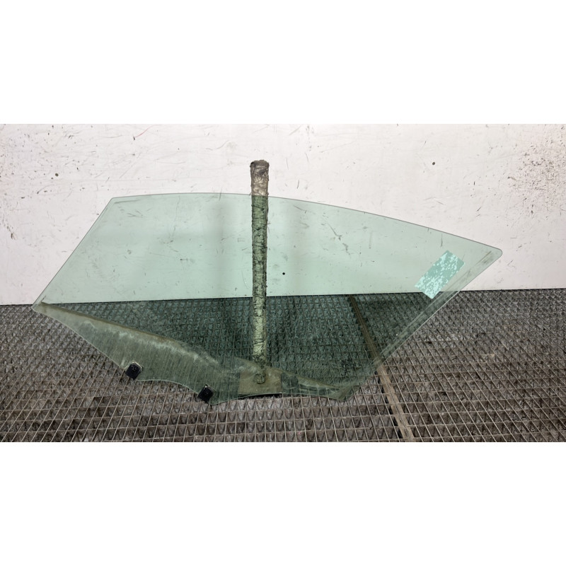 Vitre avant droit PEUGEOT 508 1 SW Photo n°4