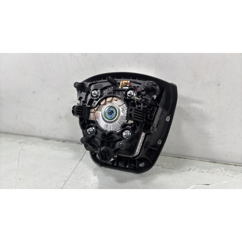 Air bag conducteur PEUGEOT 508 1 SW Photo n°4