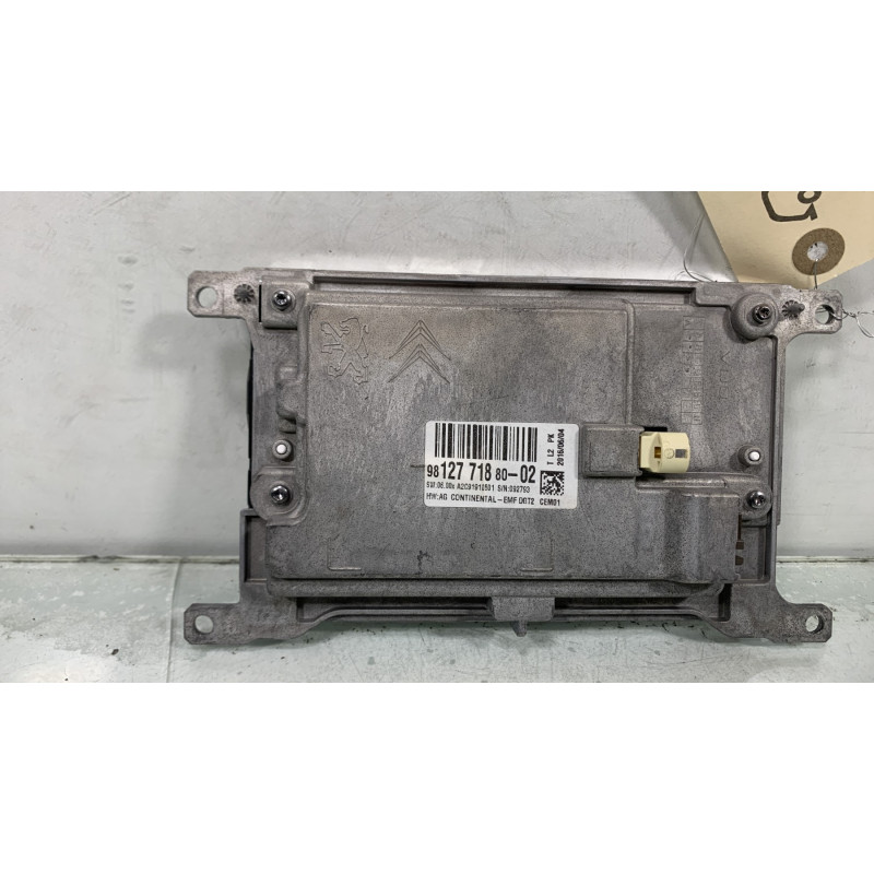 Ecran GPS PEUGEOT 508 1 SW Photo n°4