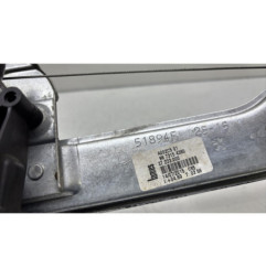 Leve vitre electrique avant droit PEUGEOT 208 1