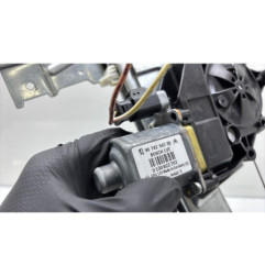 Leve vitre electrique avant droit PEUGEOT 208 1