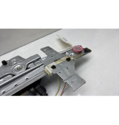 Leve vitre electrique avant droit PEUGEOT 208 1
