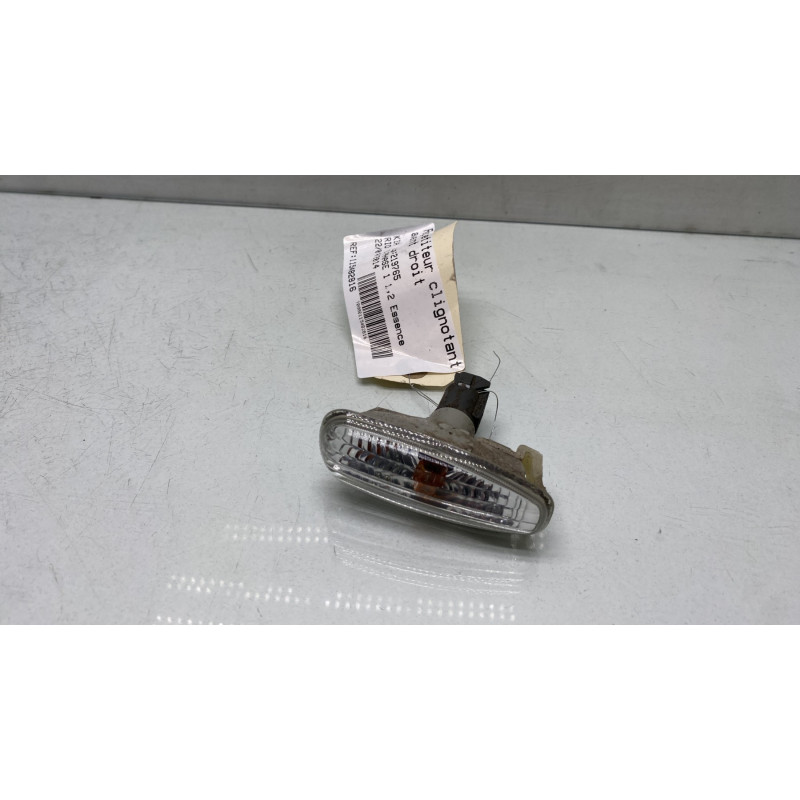 Repetiteur clignotant avant droit  (Feux) KIA RIO 3 Photo n°2