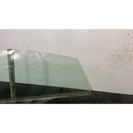 Vitre avant droit KIA RIO 3